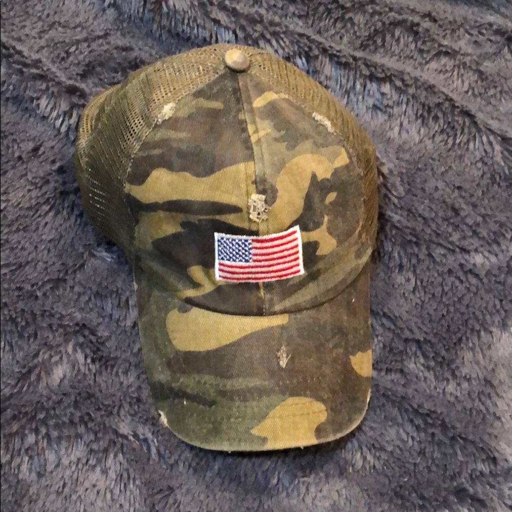 Camo trucker hat with American flag